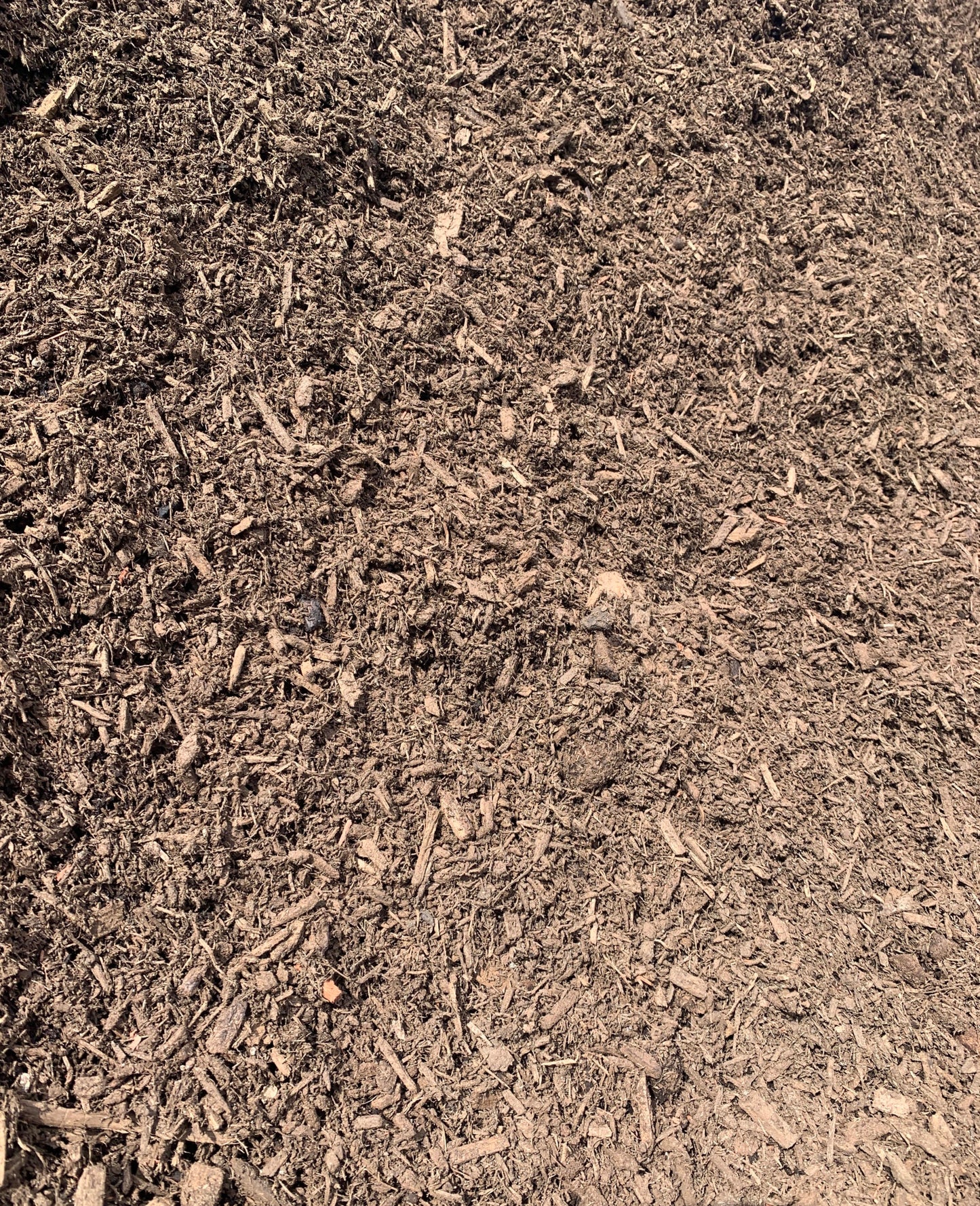 Aged Chocolate Brown Mulch
